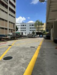 Guan Hua Warehouse Building (D13), Factory #498144501